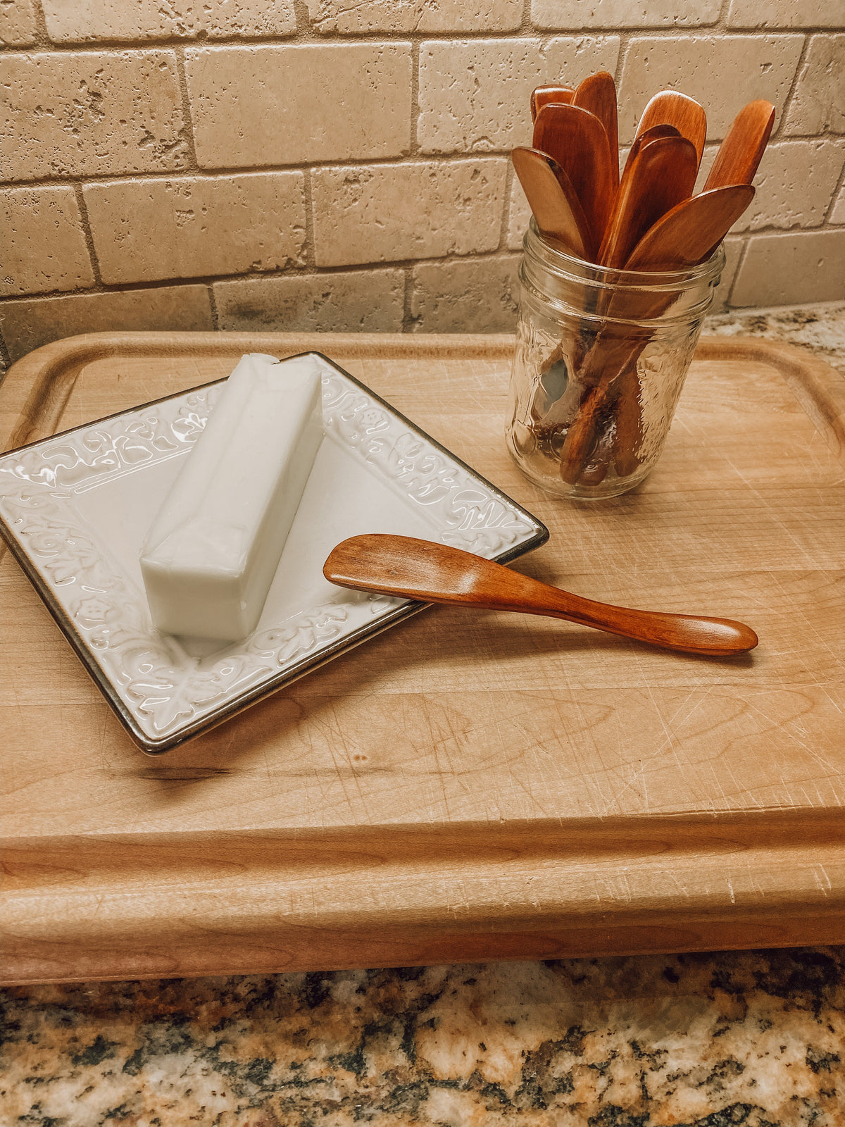 Onic Brands Wooden Butter Knife