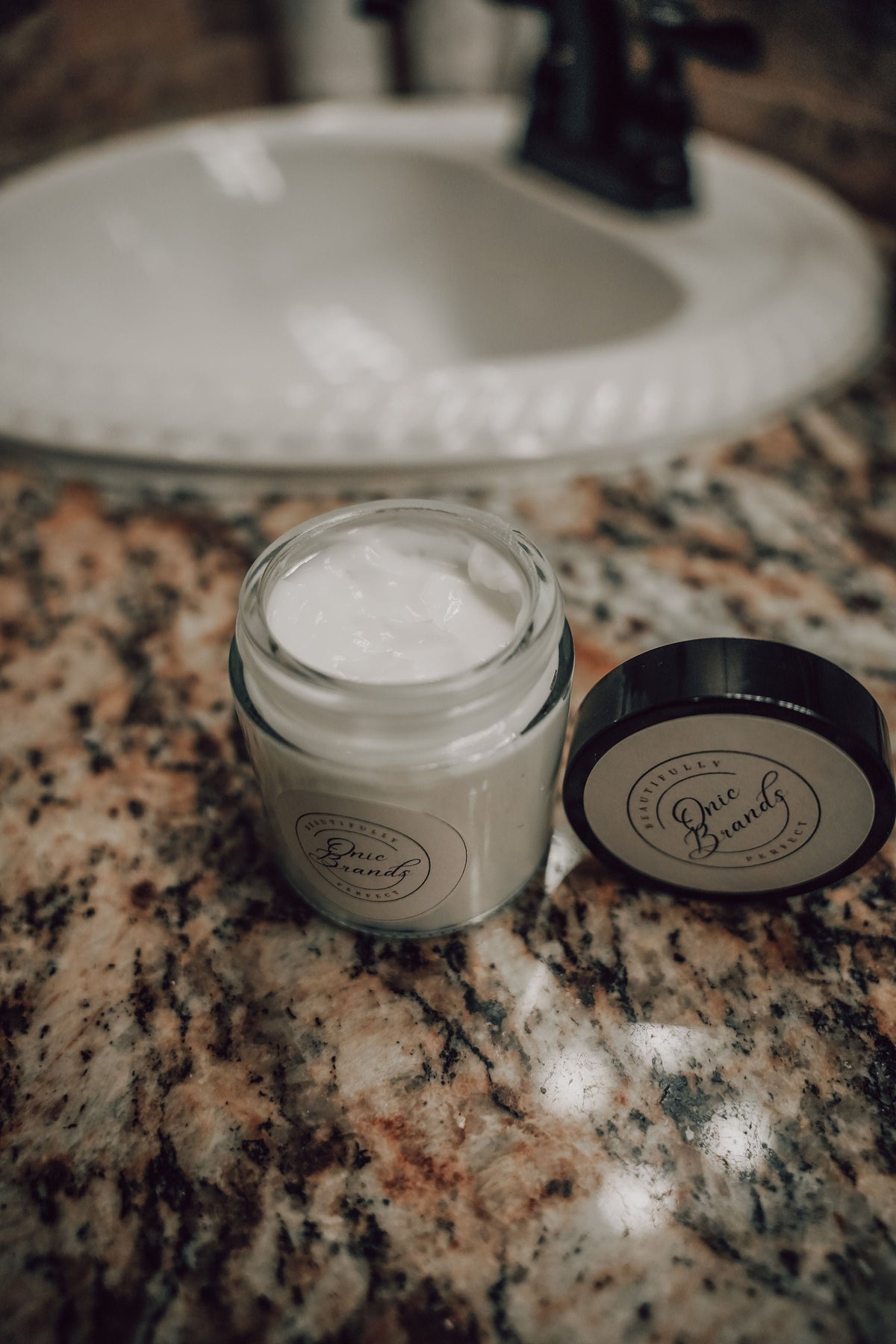 Onic Brands Overnight Face Cream